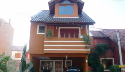 Casa com 3 quartos à venda na Rua Fernando Jorge Schneider, 113, Hípica, Porto Alegre, 150 m2 por R$ 630.000