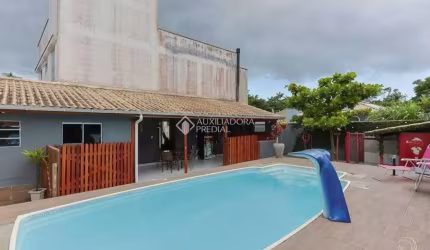 Casa com 3 quartos à venda na dos Cravos Amarelos, 64, Ribeirão da Ilha, Florianópolis, 133 m2 por R$ 1.130.000