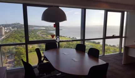 Sala comercial à venda na Avenida Ipiranga, 40, Praia de Belas, Porto Alegre, 47 m2 por R$ 590.000
