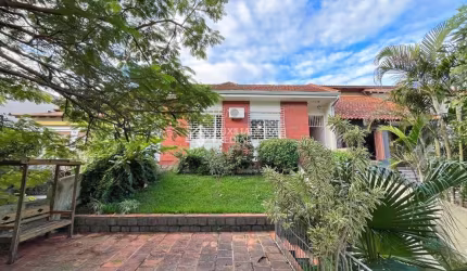 Casa em condomínio fechado com 3 quartos à venda na Rua Silvério Souto, 480, Teresópolis, Porto Alegre, 160 m2 por R$ 490.000