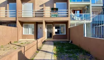 Casa em condomínio fechado com 2 quartos para alugar na Rua Luzinete Alves Aragon, 201, Hípica, Porto Alegre, 102 m2 por R$ 2.200
