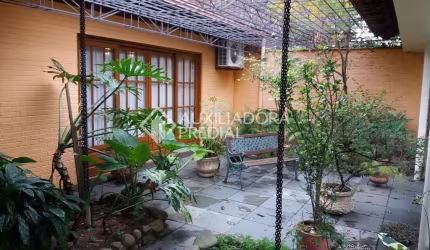 Casa em condomínio fechado com 3 quartos à venda na Travessa Marechal Bormann, 115, Teresópolis, Porto Alegre, 280 m2 por R$ 1.425.000