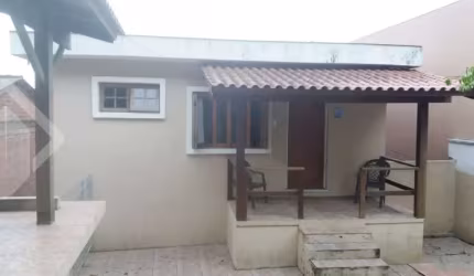 Casa em condomínio fechado com 3 quartos à venda na Rua dos Caiaguais, 170, Espírito Santo, Porto Alegre, 197 m2 por R$ 500.000