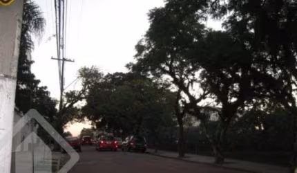 Terreno em condomínio fechado à venda na Rua Doutor Mário Totta, 1315, Tristeza, Porto Alegre, 620 m2 por R$ 1.499.990