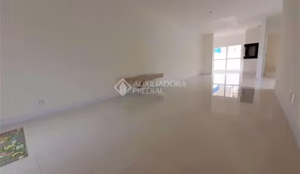Casa em condomínio fechado com 3 quartos à venda na Rua Alexandre de Gusmão, 249, Hípica, Porto Alegre, 100 m2 por R$ 580.000