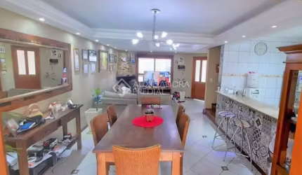Casa com 3 quartos à venda na Rua Attilio Bettio, 92, Aberta dos Morros, Porto Alegre, 172 m2 por R$ 585.000