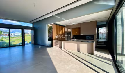 Casa em condomínio fechado com 4 quartos à venda na Estrada das Três Meninas, 2003, Vila Nova, Porto Alegre, 300 m2 por R$ 2.650.000
