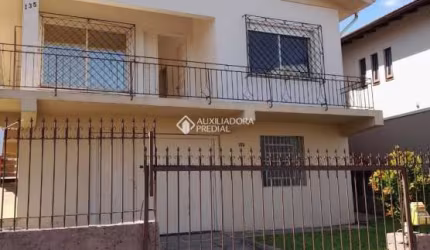 Casa com 3 quartos à venda na Rua Brasil, 135, Primavera, Novo Hamburgo, 204 m2 por R$ 448.000