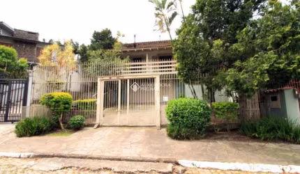 Casa com 4 quartos à venda na Rua Doutor Ariberto Eugênio Snel, 56, Boa Vista, Novo Hamburgo, 264 m2 por R$ 700.000