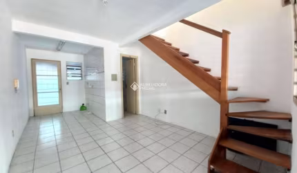 Casa em condomínio fechado com 2 quartos à venda na Rua Major Chananeco Antonio da Fontoura, 65, Vicentina, São Leopoldo, 44 m2 por R$ 167.000