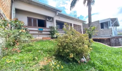 Casa com 2 quartos à venda na Rua José Plácido de Castro, 605, Canudos, Novo Hamburgo, 106 m2 por R$ 350.000
