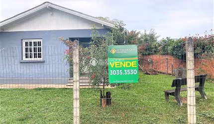 Casa com 3 quartos à venda na Rua João Aloysio Algayer, 7570, Lomba Grande, Novo Hamburgo, 125 m2 por R$ 352.450