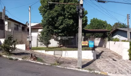 Casa com 3 quartos à venda na AIMORE, 742, Centro, Campo Bom, 200 m2 por R$ 390.000