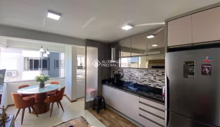 Apartamento com 2 quartos à venda na CONCEICAO, 174, Floresta, Dois Irmãos, 58 m2 por R$ 450.000
