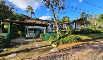 Casa com 6 quartos à venda na GUILHERME POSCHETZKY, 75, Vila Nova, Novo Hamburgo, 329 m2 por R$ 2.766.000