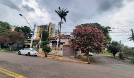 Casa com 4 quartos à venda na Rua Ibirubá, 200, Vila Nova, Novo Hamburgo, 242 m2 por R$ 630.000