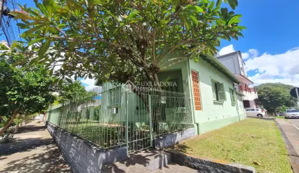 Casa com 3 quartos à venda na Rua Osvaldo Aranha, 265, Pátria Nova, Novo Hamburgo, 92 m2 por R$ 1.170.000