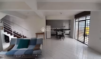 Casa com 2 quartos à venda na Rua Ceará, 1220, Rincão, Novo Hamburgo, 137 m2 por R$ 440.000