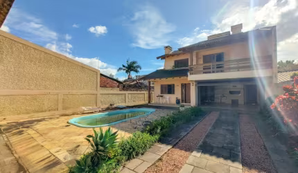 Casa com 4 quartos à venda na Rua Santa Vitória do Palmar, 683, Jardim Mauá, Novo Hamburgo, 334 m2 por R$ 999.890
