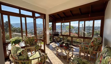 Casa com 5 quartos à venda na Rua José Antenor Nunes, 18, Vila Nova, Novo Hamburgo, 579 m2 por R$ 1.200.000