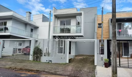 Casa com 2 quartos à venda na 14 De Julho, 1289, Floresta, Estância Velha, 118 m2 por R$ 440.000