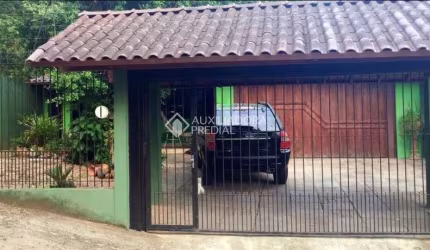 Casa com 3 quartos à venda na Rua Padre Nóbrega, 703, Vila Nova, Novo Hamburgo, 274 m2 por R$ 480.000
