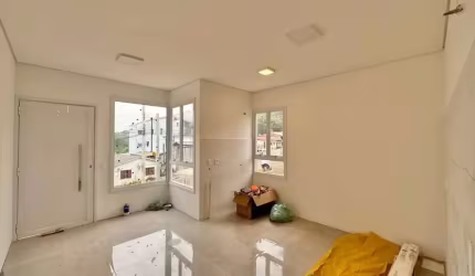 Casa com 2 quartos à venda na Rua Paquistão, 628, Rincão, Novo Hamburgo, 52 m2 por R$ 310.000