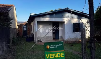 Casa com 2 quartos à venda na Rua Campo Bom, 1132, Canudos, Novo Hamburgo, 55 m2 por R$ 199.000