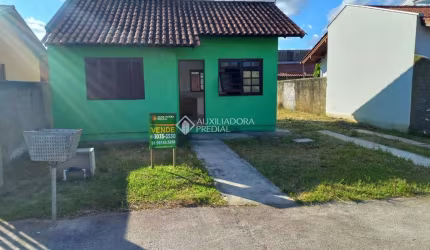 Casa com 1 quarto à venda na Rua Paulino Hartmann, 68, Lomba Grande, Novo Hamburgo, 38 m2 por R$ 265.000