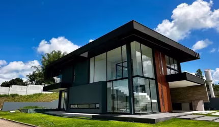 Casa em condomínio fechado com 3 quartos à venda na Amilton Da Silva Amorim, 1850, Floresta, Nova Santa Rita, 379 m2 por R$ 2.670.000