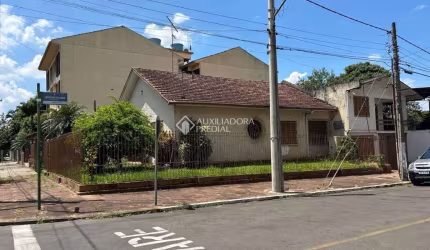 Casa com 6 quartos à venda na Rua Araribóia, 452, Rio Branco, Novo Hamburgo, 228 m2 por R$ 800.000