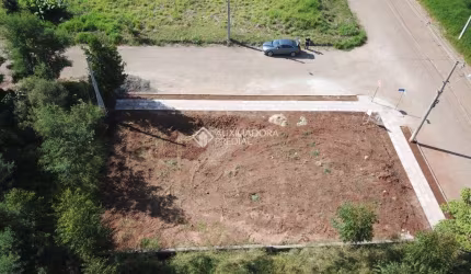 Terreno à venda na Dos Plátanos, 1, Rosas, Estância Velha, 332 m2 por R$ 187.000