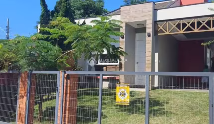 Casa com 4 quartos à venda na Enéas Faraco Guimarães, 813, Pinguirito, Garopaba, 133 m2 por R$ 1.550.000