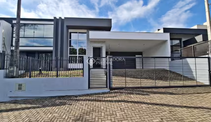 Casa em condomínio fechado com 3 quartos à venda na JOSE JARBAS DO VALLE MATTOS, 268, Solar do Campo, Campo Bom, 134 m2 por R$ 950.000