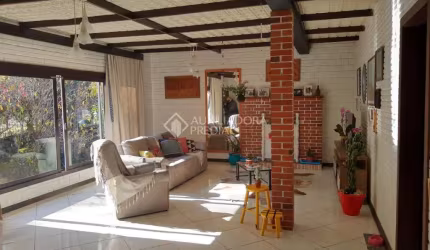 Casa em condomínio fechado com 5 quartos à venda na Rodovia BR 116, 40, Centro, Morro Reuter, 302 m2 por R$ 630.000