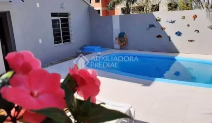 Casa em condomínio fechado com 2 quartos à venda na Rua Tobias da Silva, 18, Rio Branco, Novo Hamburgo, 165 m2 por R$ 535.000