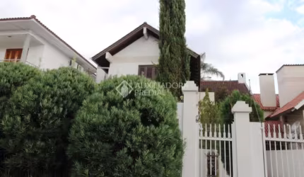 Casa em condomínio fechado com 3 quartos à venda na Rua Rio de Janeiro, 259, Ouro Branco, Novo Hamburgo, 331 m2 por R$ 850.000
