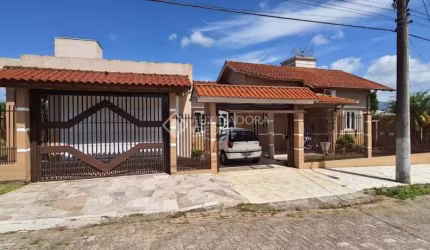 Casa com 3 quartos à venda na SÃO JERONIMO, 95, Campo Vicente, Nova Hartz, 174 m2 por R$ 480.000