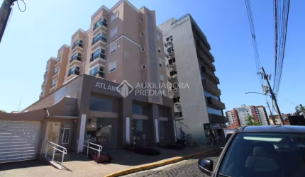 Apartamento com 1 quarto à venda na Rua Arnaldo da Costa Bard, 2960, Sagrada Família, Taquara, 65 m2 por R$ 372.000