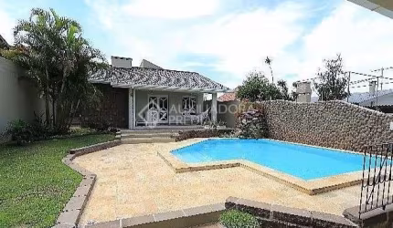 Casa com 4 quartos à venda na Rua Brasil, 111, Primavera, Novo Hamburgo, 444 m2 por R$ 1.320.000