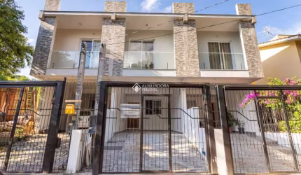 Casa com 3 quartos à venda na Rua Abdo Jorge Curi, 235, Parque Santa Fé, Porto Alegre, 143 m2 por R$ 499.000