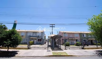 Casa em condomínio fechado com 2 quartos à venda na Avenida Faria Lobato, 1120, Sarandi, Porto Alegre, 67 m2 por R$ 267.000