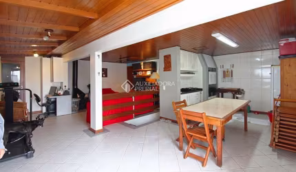 Cobertura com 3 quartos à venda na Rua Geraldo Souza Moreira, 425, Passo da Areia, Porto Alegre, 152 m2 por R$ 820.000
