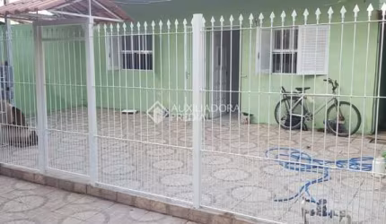Casa com 2 quartos à venda na Rua Reverendo Daniel Betts, 198, Morro Santana, Porto Alegre, 60 m2 por R$ 240.000