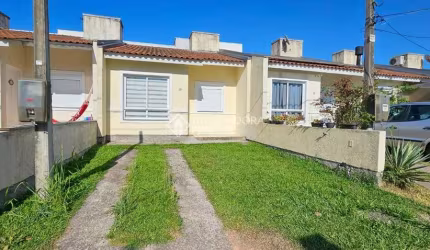 Casa em condomínio fechado com 2 quartos à venda na Rua Santa Júlia, 55, Olaria, Canoas, 65 m2 por R$ 290.000