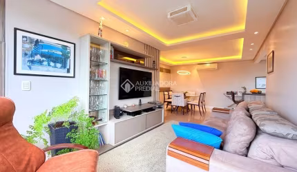 Apartamento com 3 quartos à venda na Rua Nicolau Faillace, 132, Jardim Itu Sabará, Porto Alegre, 80 m2 por R$ 650.000
