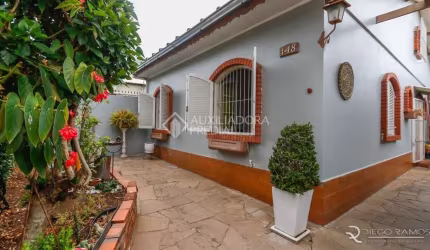 Casa em condomínio fechado com 3 quartos à venda na Rua Bernardo Guimarães, 148, Partenon, Porto Alegre, 140 m2 por R$ 550.000