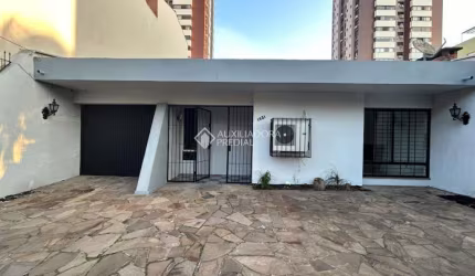 Casa em condomínio fechado com 3 quartos à venda na Rua Matias José Bins, 1631, Vila Jardim, Porto Alegre, 170 m2 por R$ 980.000