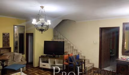 Sobrado de 450m² de 5 dormitórios– R$ 2.100.000,00