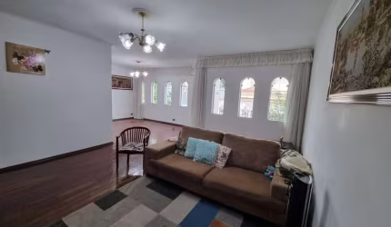 Sobrado à à venda 3 quartos quartos em Santo André - 850.000,00